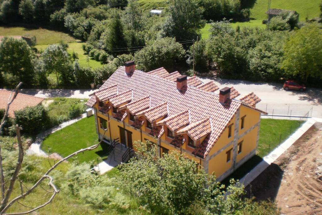Chalet La Pasiega San Roque de Ríomiera Exterior foto