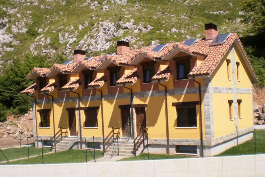 Chalet La Pasiega San Roque de Ríomiera Exterior foto