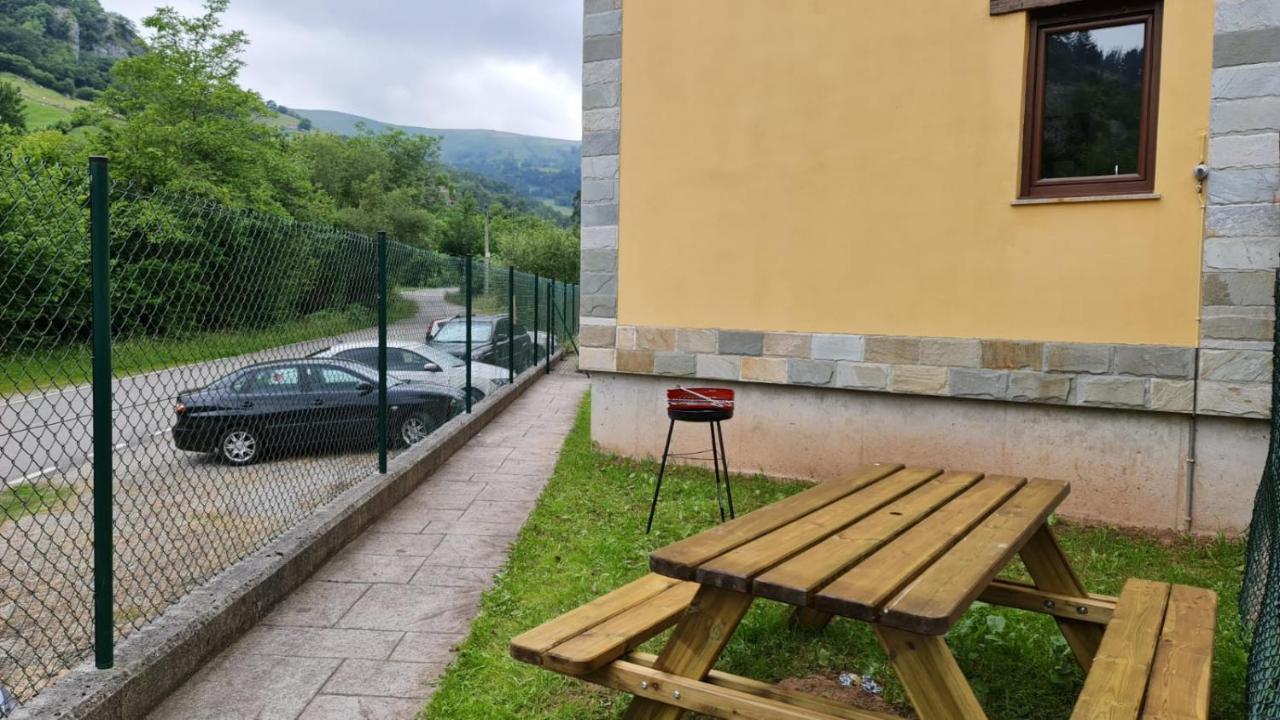 Chalet La Pasiega San Roque de Ríomiera Exterior foto